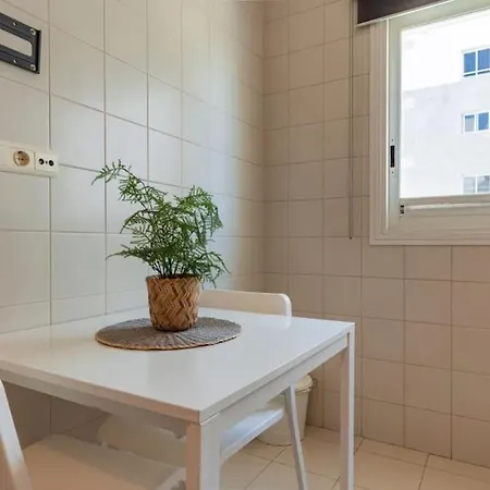 Perfect Hideout In Expo By Innkeeper * Lissabon